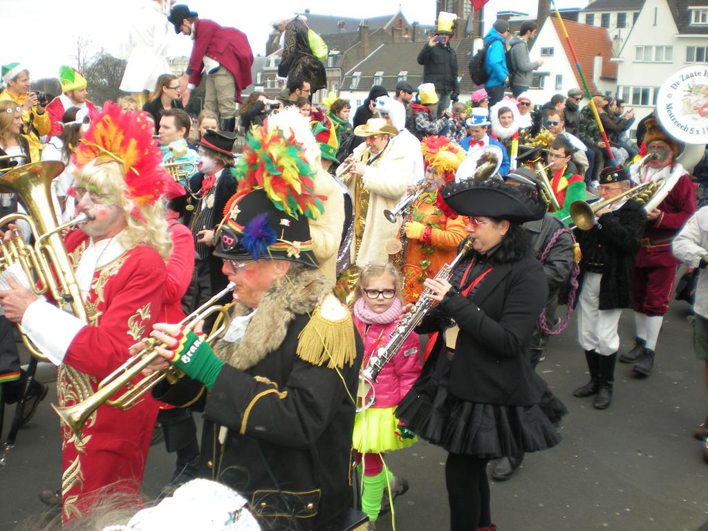 mpyamE1.jpg