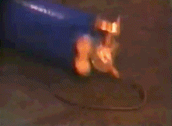 6pwyyxG.gif